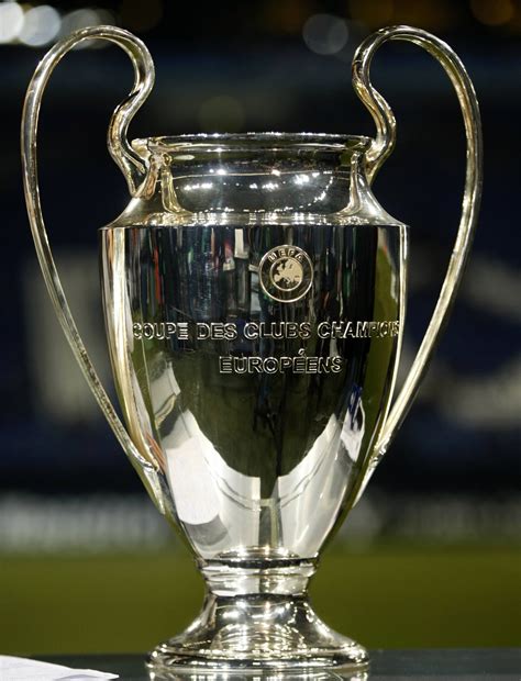 uefa european championship trophy